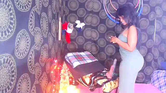 LunaRai online show from 12-17-25, 04:18