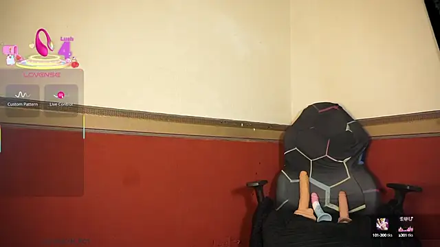 Snapshot of paradise3cityy chatting on 10-01-25, 01:00 paradise3cityy online show from 10-01-25, 01:00