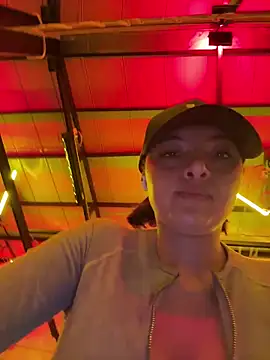 alexademie1 online show from 02-12-25, 03:49