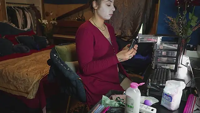 VanessaDoyle online show from 04-18-26, 06:39