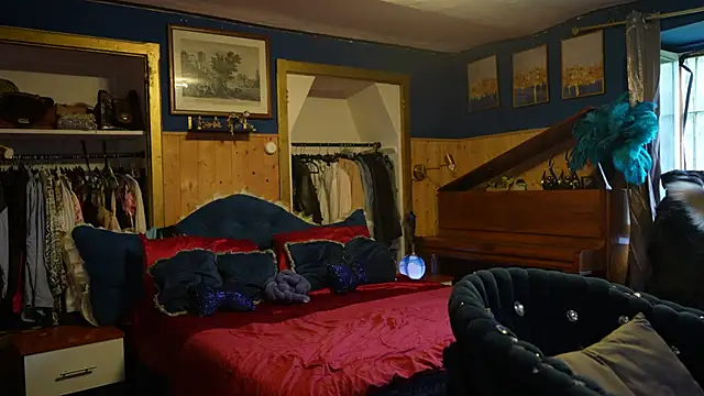 VanessaDoyle online show from 07-26-26, 11:50