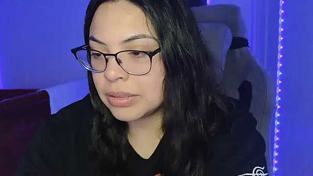 drizzypeach602 online show from 10-22-25, 07:19