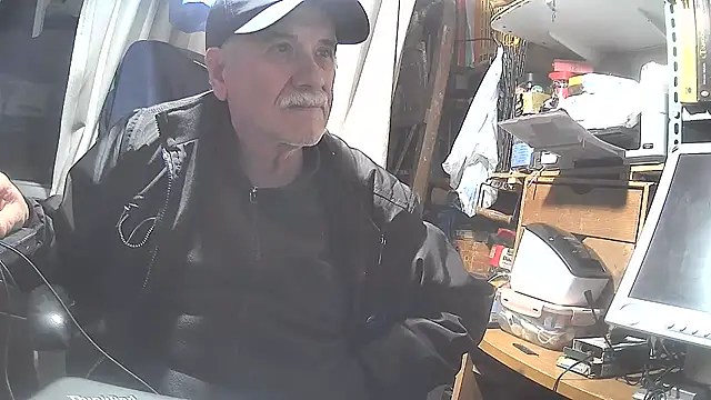 nonnomaturobisex online show from 03-10-25, 05:18