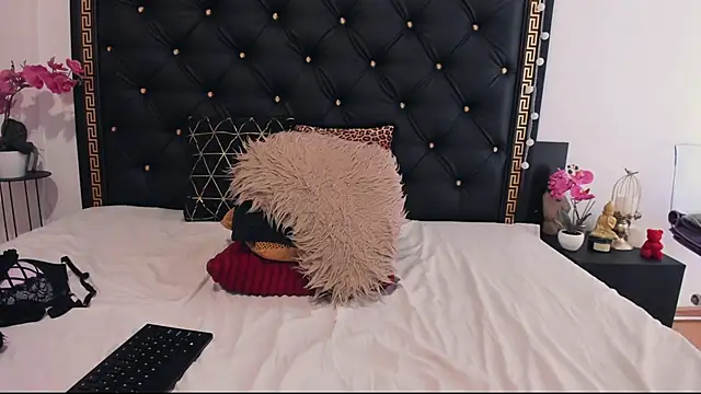 PreciousAillyn online show from 03-27-26, 08:26