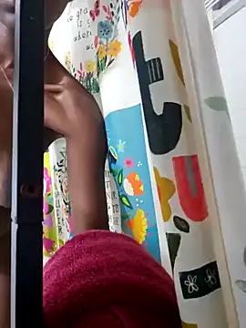 Snapshot of oliviaprettypussy chatting on 01-13-25, 01:34 oliviaprettypussy online show from 01-13-25, 01:34