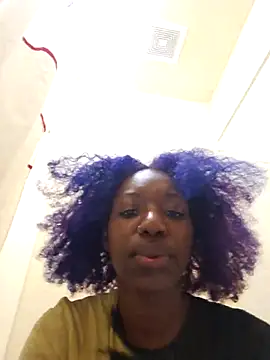 Snapshot of oliviaprettypussy chatting on 11-24-25, 12:38 oliviaprettypussy online show from 11-24-25, 12:38