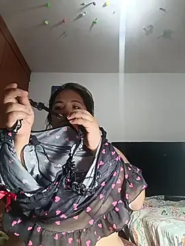 Snapshot of Van3orgasm4me chatting on 11-21-25, 07:56 Van3orgasm4me online show from 11-21-25, 07:56