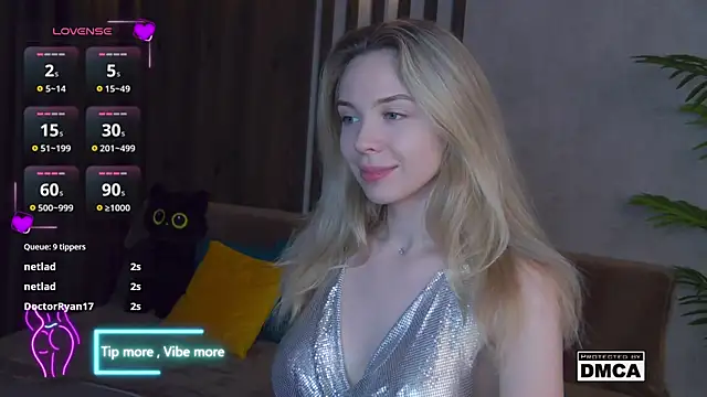 Holl1Would online show from 02-14-25, 06:34