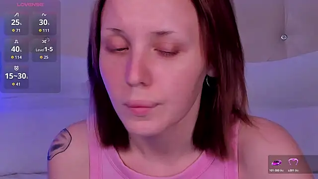 Snapshot of LianaFord chatting on 05-09-26, 05:45 LianaFord online show from 05-09-26, 05:45
