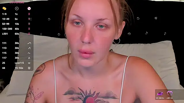 Snapshot of LianaFord chatting on 07-25-26, 05:05 LianaFord online show from 07-25-26, 05:05