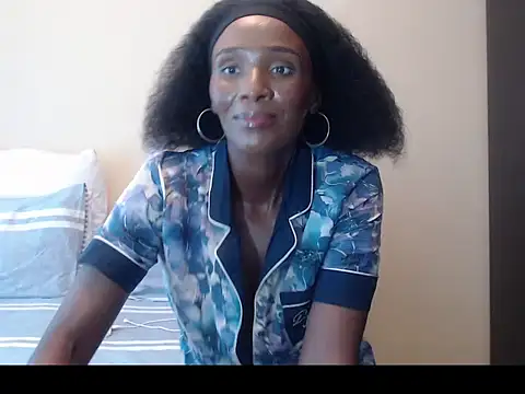 yummycherryxx online show from 01-09-26, 08:17