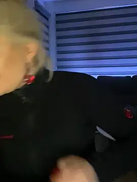 JennaLinn online show from 01-27-25, 05:58