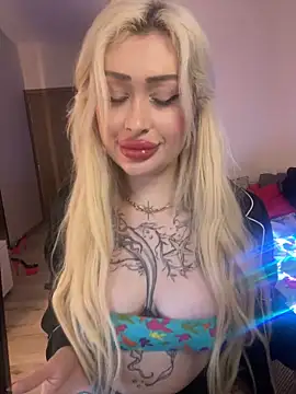 JennaLinn online show from 05-06-26, 03:13