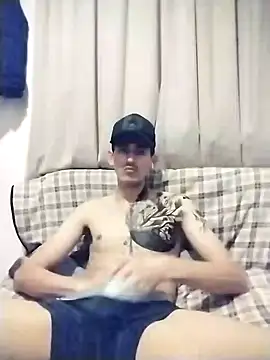 Snapshot of BIG___BEN chatting on 12-27-24, 12:01 BIG BEN online show from 12-27-24, 12:01