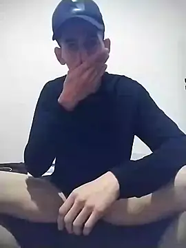 Snapshot of BIG___BEN chatting on 01-06-25, 04:55 BIG BEN online show from 01-06-25, 04:55