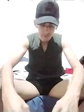 Snapshot of BIG___BEN chatting on 01-14-25, 02:43 BIG BEN online show from 01-14-25, 02:43