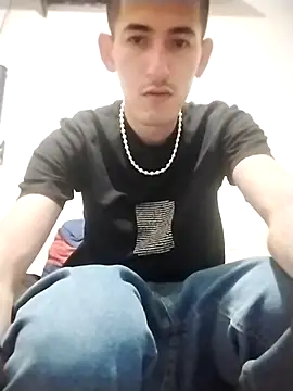 Snapshot of BIG___BEN chatting on 01-28-25, 05:11 BIG BEN online show from 01-28-25, 05:11