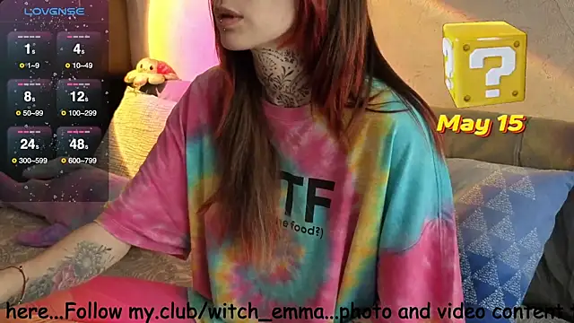 Snapshot of Witch_Emma chatting on 05-15-26, 06:31 Witch Emma online show from 05-15-26, 06:31
