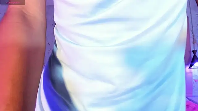 Snapshot of AntonellaRossi chatting on 03-10-25, 07:50 AntonellaRossi online show from 03-10-25, 07:50