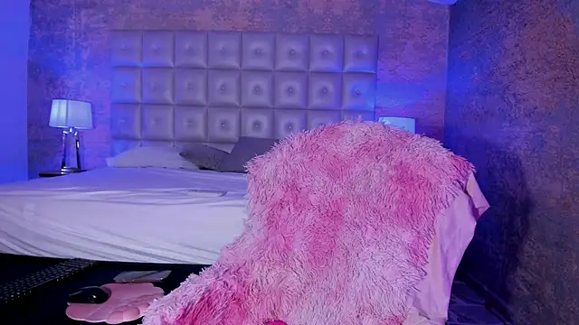 Snapshot of AntonellaRossi chatting on 12-01-25, 06:02 AntonellaRossi online show from 12-01-25, 06:02