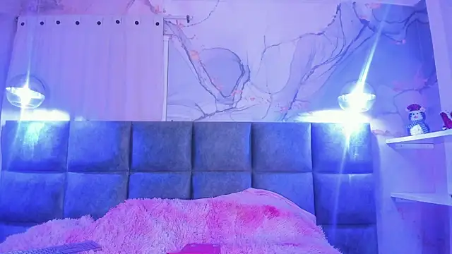 Snapshot of AntonellaRossi chatting on 02-01-26, 07:45 AntonellaRossi online show from 02-01-26, 07:45