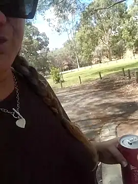 Snapshot of BubblegumCj chatting on 02-15-26, 03:47 BubblegumCj online show from 02-15-26, 03:47