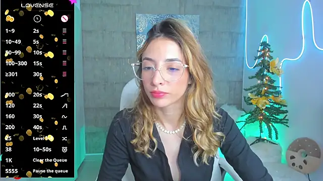 Snapshot of barbie_scoth_ chatting on 12-22-24, 07:10 barbie scoth online show from 12-22-24, 07:10