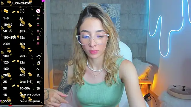 Snapshot of barbie_scoth_ chatting on 01-11-25, 03:55 barbie scoth online show from 01-11-25, 03:55