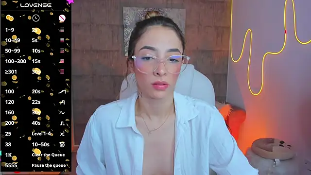 Snapshot of barbie_scoth_ chatting on 01-19-25, 07:26 barbie scoth online show from 01-19-25, 07:26