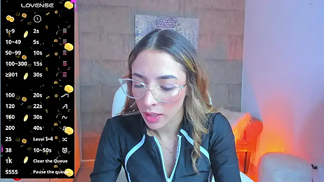 Snapshot of barbie_scoth_ chatting on 01-28-25, 07:21 barbie scoth online show from 01-28-25, 07:21