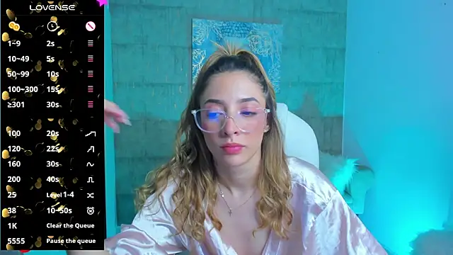 Snapshot of barbie_scoth_ chatting on 02-13-25, 10:11 barbie scoth online show from 02-13-25, 10:11