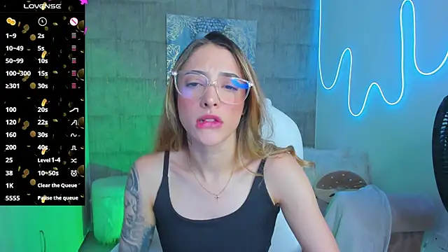 Snapshot of barbie_scoth_ chatting on 03-12-25, 09:13 barbie scoth online show from 03-12-25, 09:13