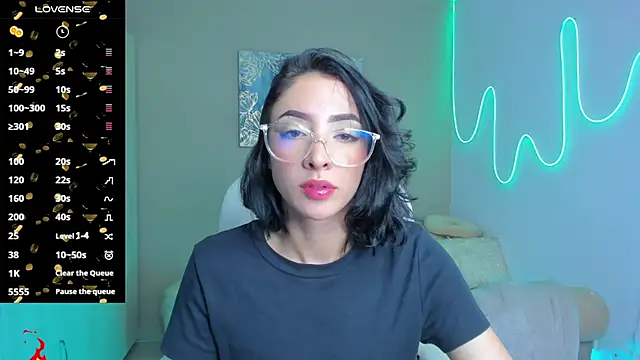 Snapshot of barbie_scoth_ chatting on 10-10-25, 04:00 barbie scoth online show from 10-10-25, 04:00