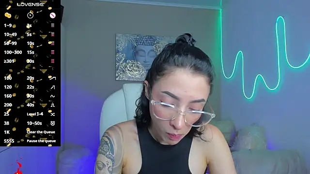 Snapshot of barbie_scoth_ chatting on 10-25-25, 10:26 barbie scoth online show from 10-25-25, 10:26