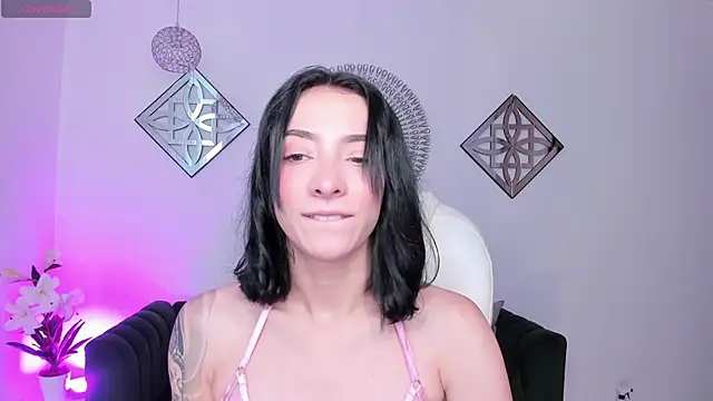 Snapshot of barbie_scoth_ chatting on 12-16-25, 07:30 barbie scoth online show from 12-16-25, 07:30