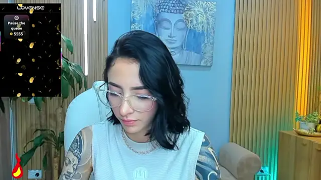 Snapshot of barbie_scoth_ chatting on 03-15-26, 11:11 barbie scoth online show from 03-15-26, 11:11