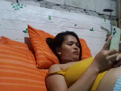 Snapshot of Silly_Girl21 chatting on 12-20-25, 12:56 Silly Girl21 online show from 12-20-25, 12:56