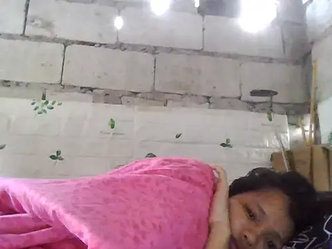 Snapshot of Silly_Girl21 chatting on 01-12-26, 02:17 Silly Girl21 online show from 01-12-26, 02:17