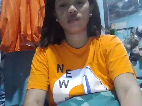 Snapshot of Silly_Girl21 chatting on 02-09-26, 01:20 Silly Girl21 online show from 02-09-26, 01:20