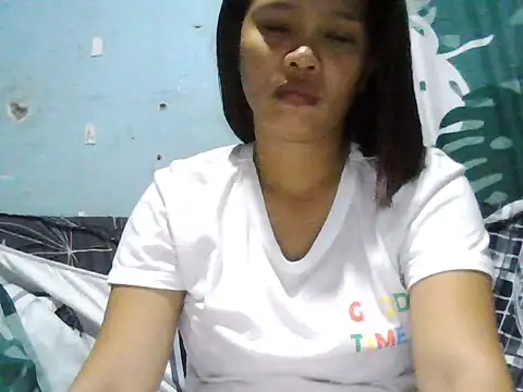 Snapshot of Silly_Girl21 chatting on 04-06-26, 01:01 Silly Girl21 online show from 04-06-26, 01:01