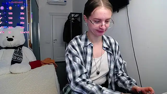 KateJonson online show from 02-20-25, 07:23