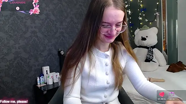 KateJonson online show from 11-25-25, 07:19