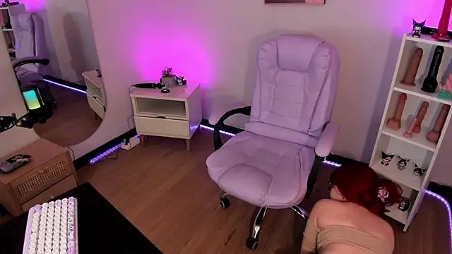  asami chieko  online show from 04-13-26, 09:20