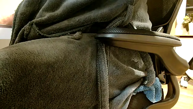 suedel65 online show from 11-12-25, 04:46