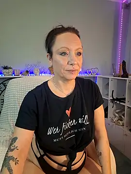 Jan ina online show from 01-30-25, 08:22