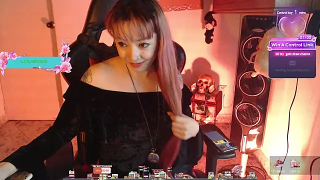 pink-2022 online show from 12-19-24, 03:30