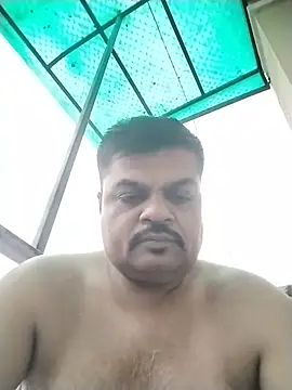 Snapshot of Desi_Londa_143 chatting on 06-01-26, 12:23 Desi Londa 143 online show from 06-01-26, 12:23