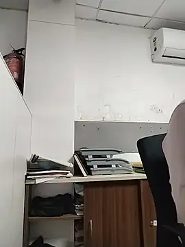 Desi Londa 143 online show from 06-30-26, 05:08