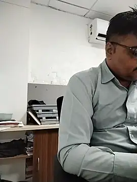 Desi Londa 143 online show from 07-02-26, 06:08