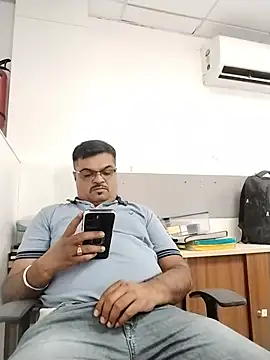 Desi Londa 143 online show from 07-04-26, 05:46